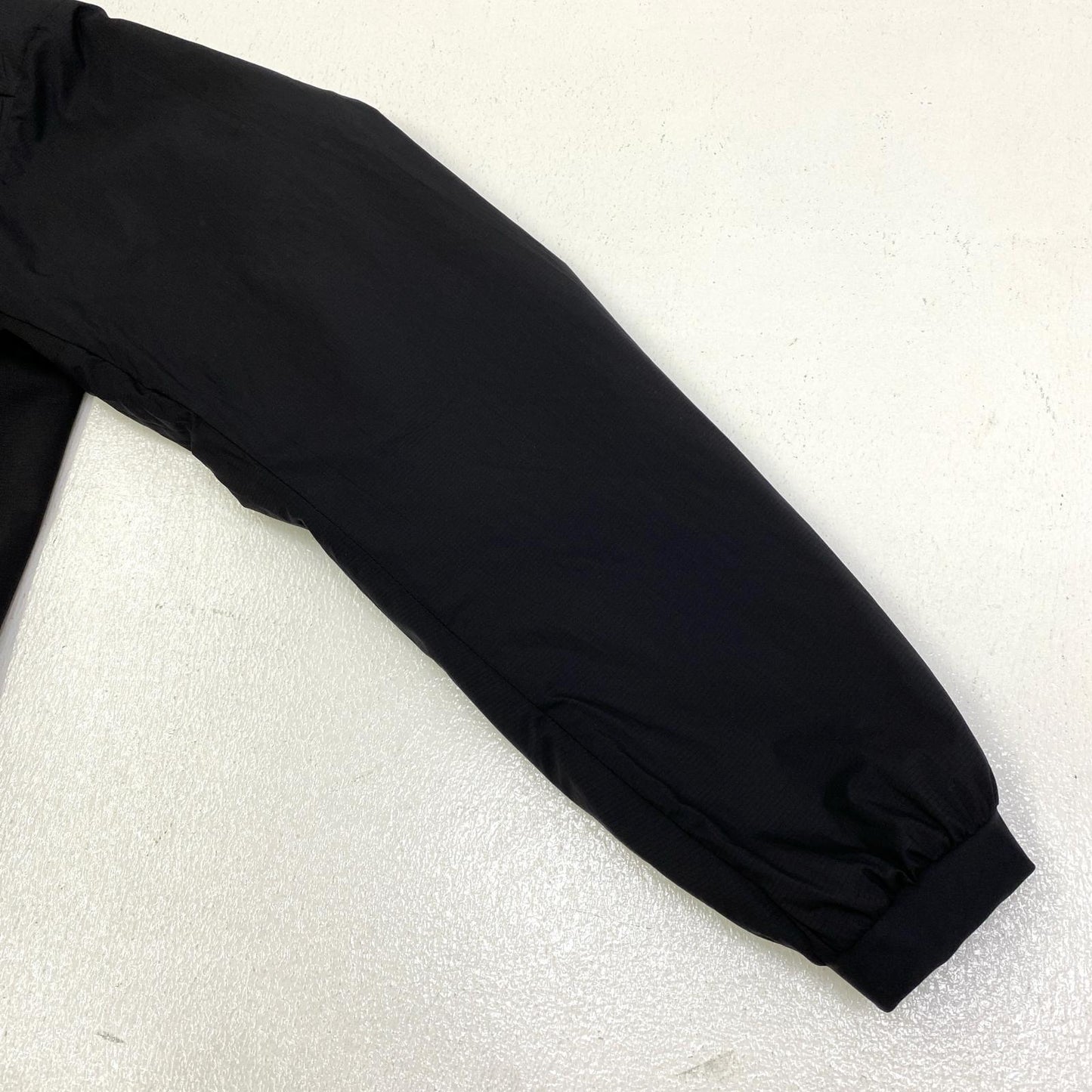 【中古】ARC'TERYX | アークテリクス Atom Hoody その他アウター X000009556 ブラック サイズ：L【加古川店】