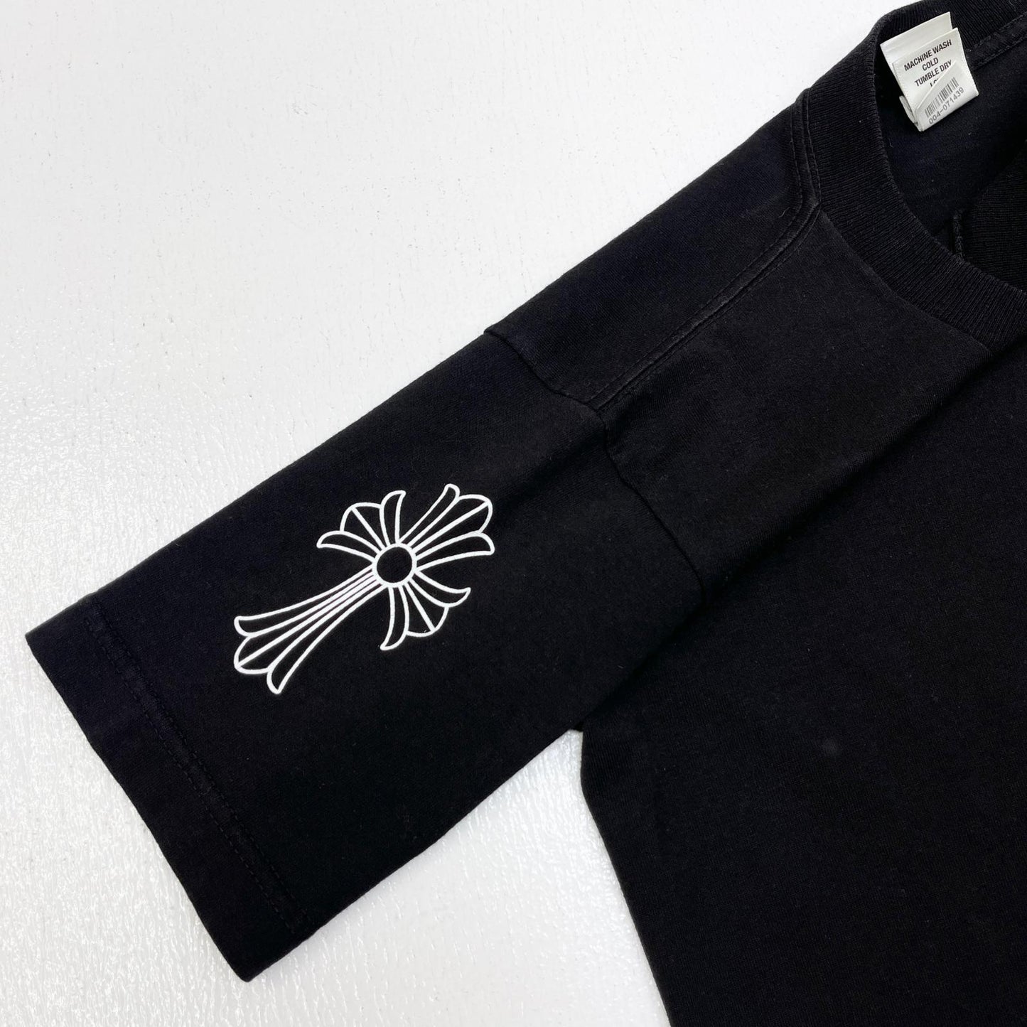 【中古】CHROME HEARTS | クロムハーツ Horseshoe Back Scroll Label 国内正規品 半袖Ｔシャツ 2212-304-0665 ブラック サイズ：S【加古川店】