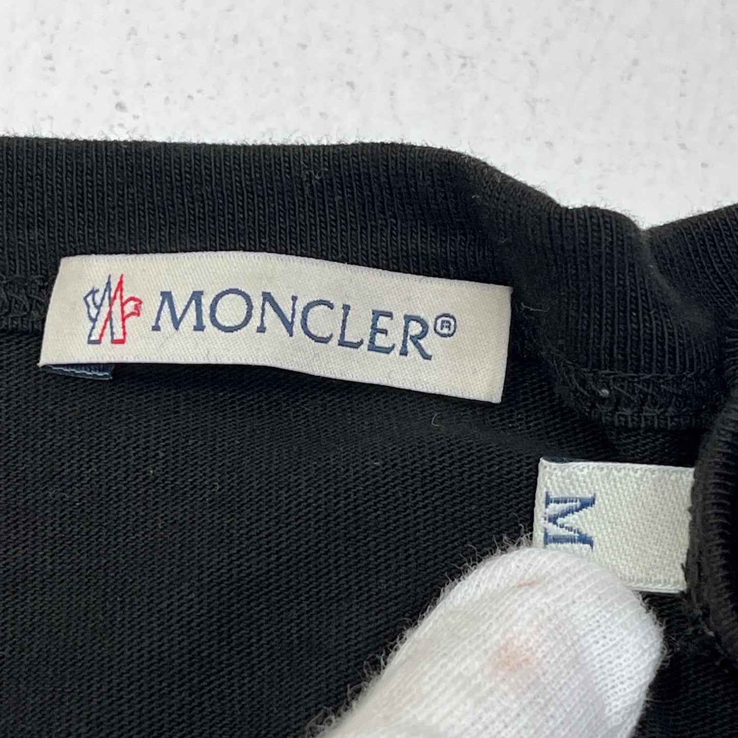 【中古】MONCLER | モンクレール MAGLIA 国内正規品 長袖Ｔシャツ G20918D00002 ブラック サイズ：M【加古川店】