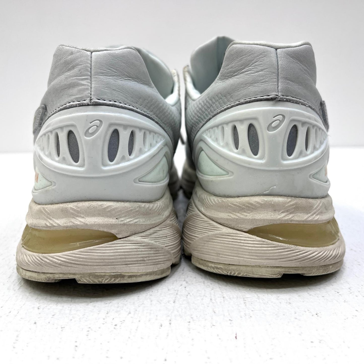 【中古】asics | アシックス Gel-Nimbus 20 MIJ Leather Arctic Blue スニーカー 1201a197 グレー 27cm【加古川店】