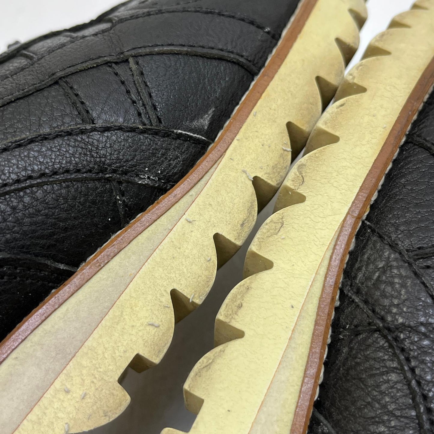 【中古】ONITSUKA TIGER | オニツカタイガー ULTIMATE TRAINER SH スニーカー D8K2L ブラック 26.5cm【加古川店】