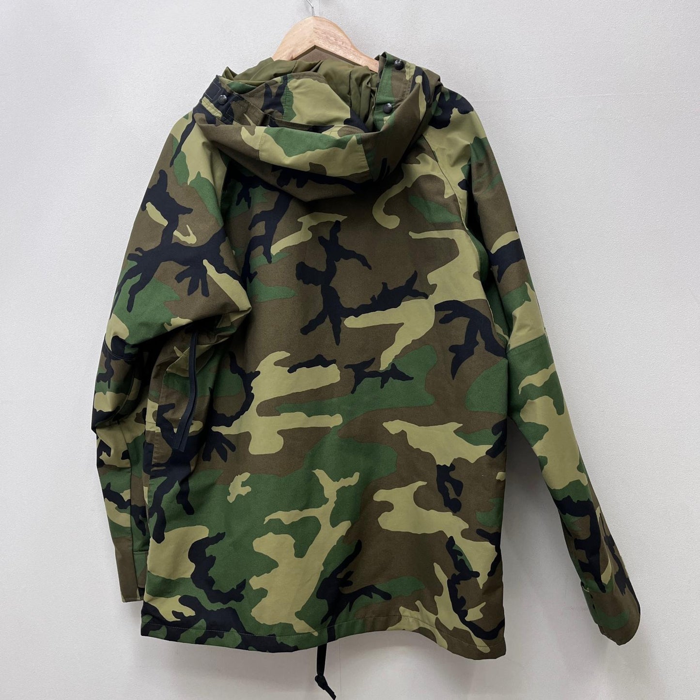 【中古】MILITARY衣料 | ミリタリーイリョウ Tennessee ECWCS COLD WEATHER PARKA ミリタリージャケット 8415-01-228-1316 カモ サイズ：M【加古川店】