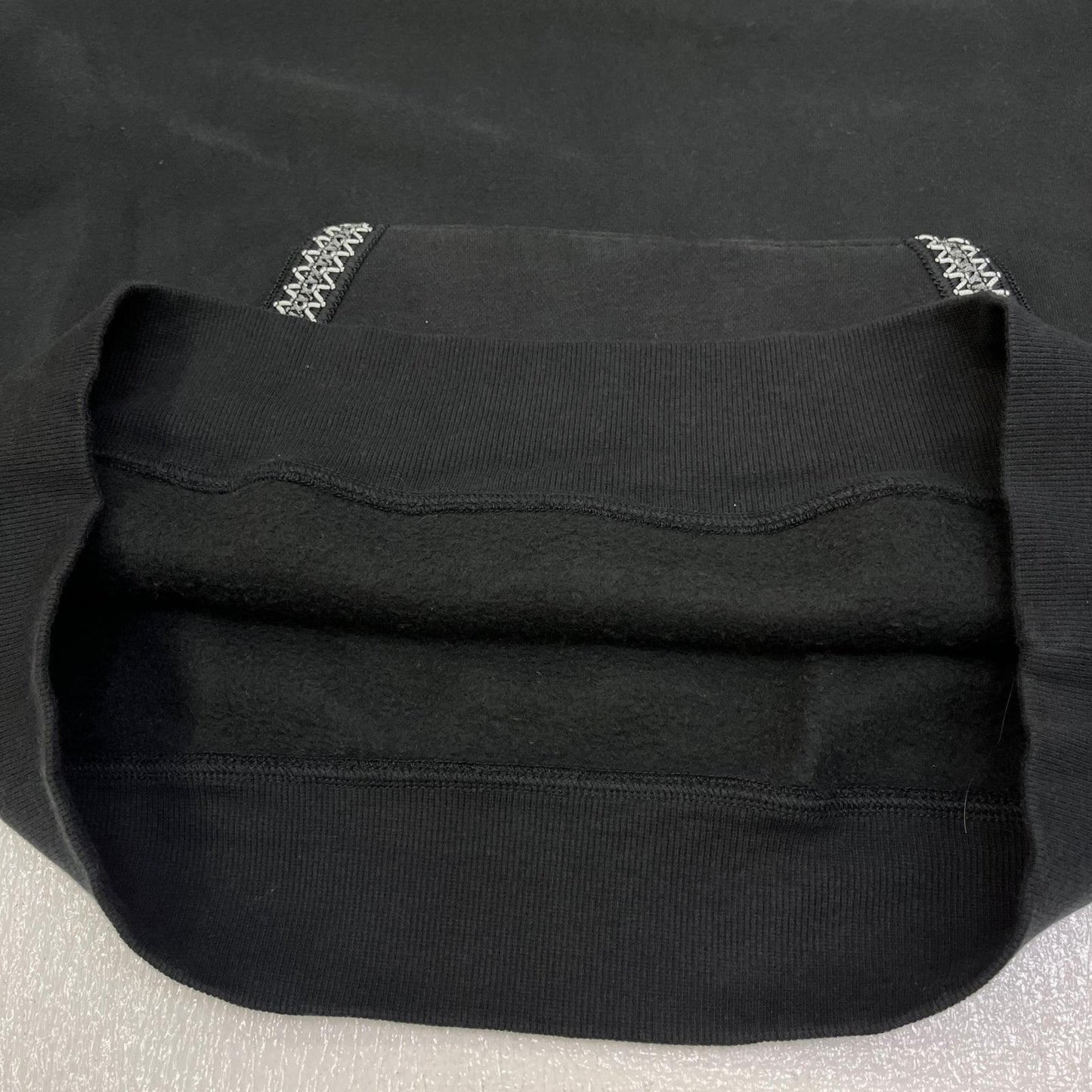 【中古】UGG | アグ TASMAN HOODIE パーカー 1147090 ブラック サイズ：L【加古川店】