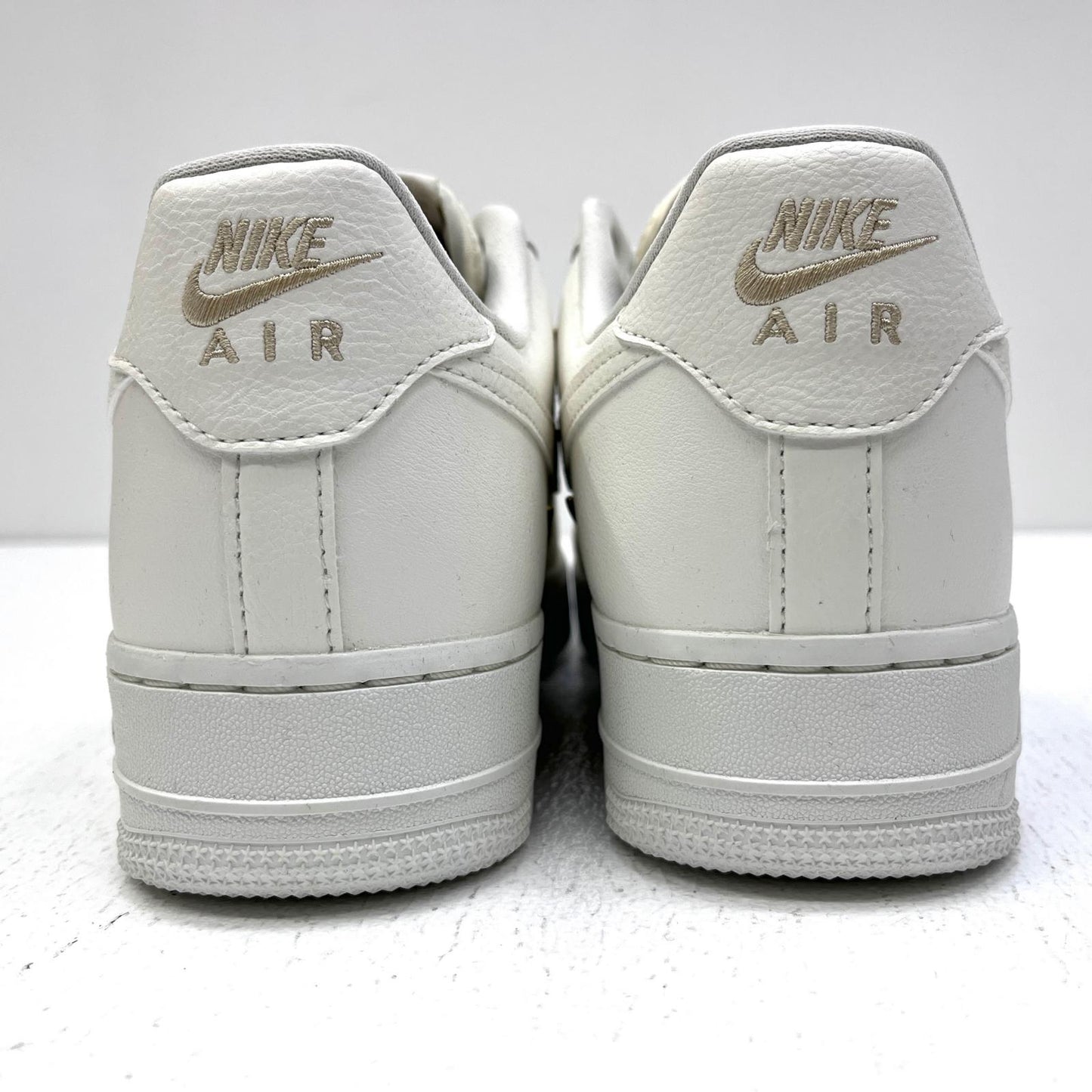 【中古】NIKE | ナイキ Women's Air Force 1 '07 LX スニーカー FV3654-111 ホワイト 26.5cm【加古川店】