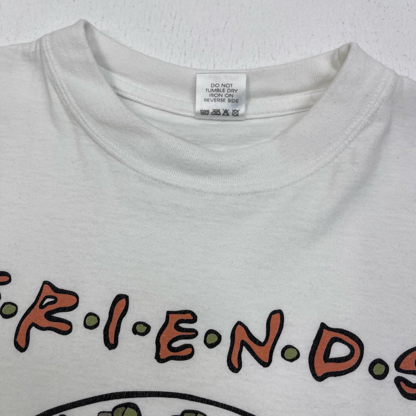 【中古】 FRIENDS Smelly Cat 半袖Ｔシャツ ホワイト サイズ：L【加古川店】