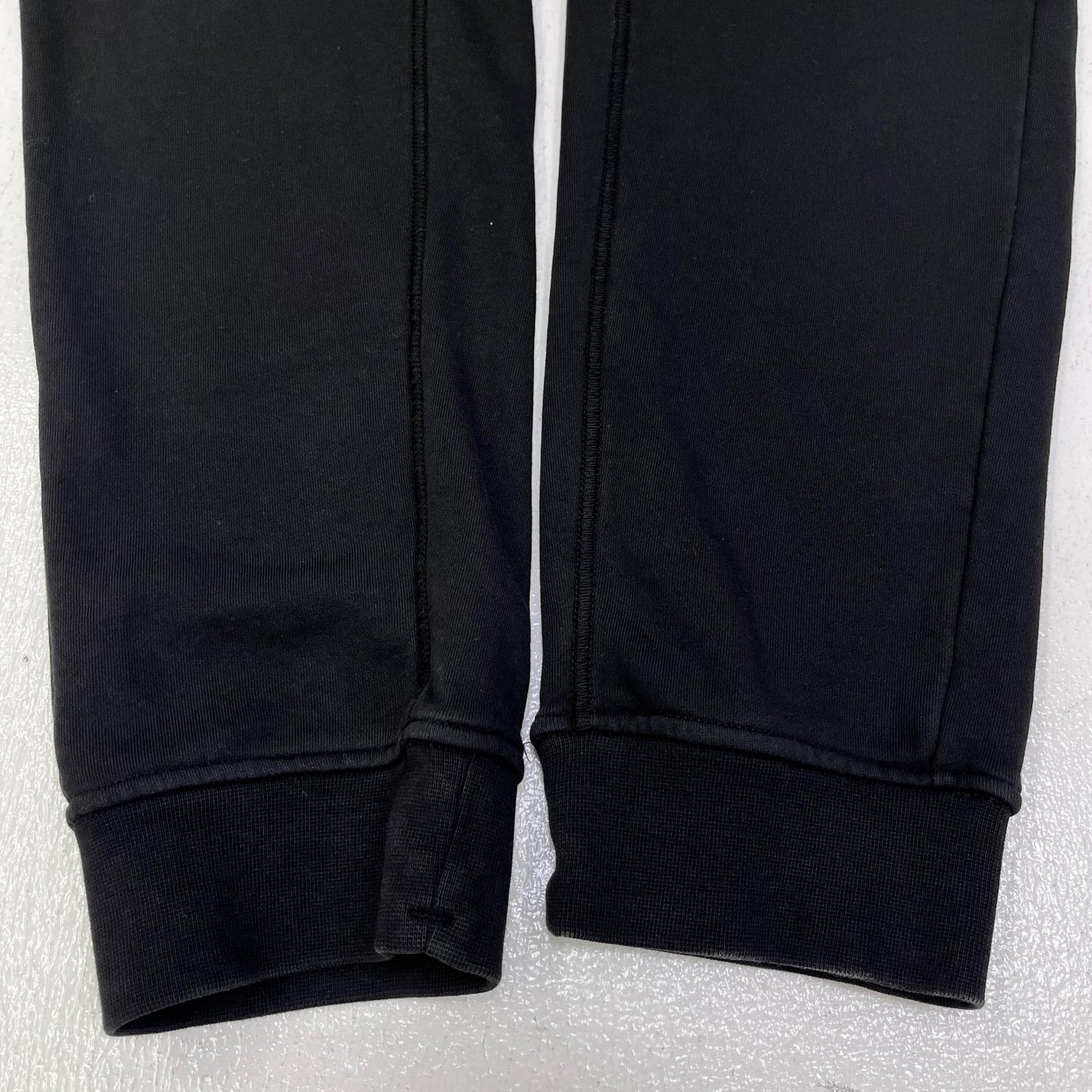 【中古】STONE ISLAND | ストーンアイランド パンツ K1S156200011S0051 ブラック【加古川店】