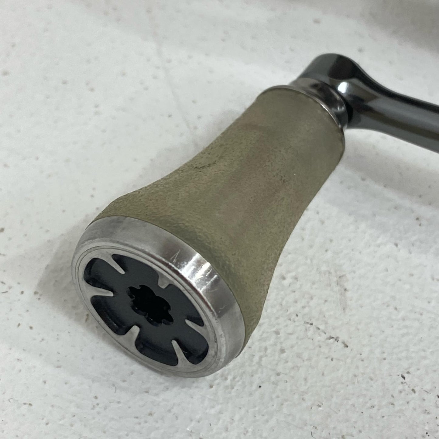 【フィッシング/釣り/釣具/リール】 【スピニングリール】SHIMANO | シマノ 24ツインパワー カスタム品 C2500SXG【加古川店】