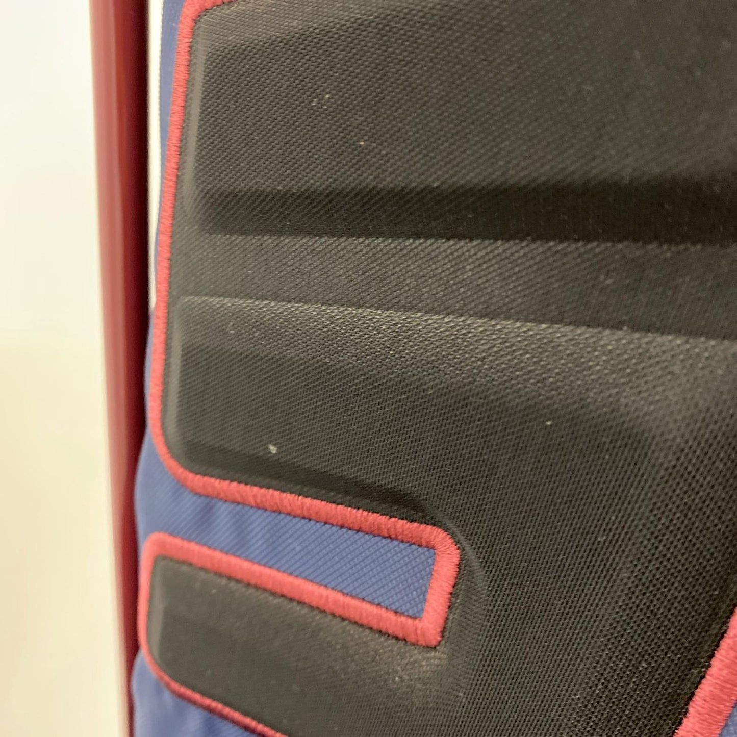 Titleist | タイトリスト Titleist ｽﾀﾝﾄﾞｷｬﾃﾞｨﾊﾞｯｸﾞ星条旗 ﾌｰﾄﾞﾎﾟｹｯﾄ中有【加古川店】