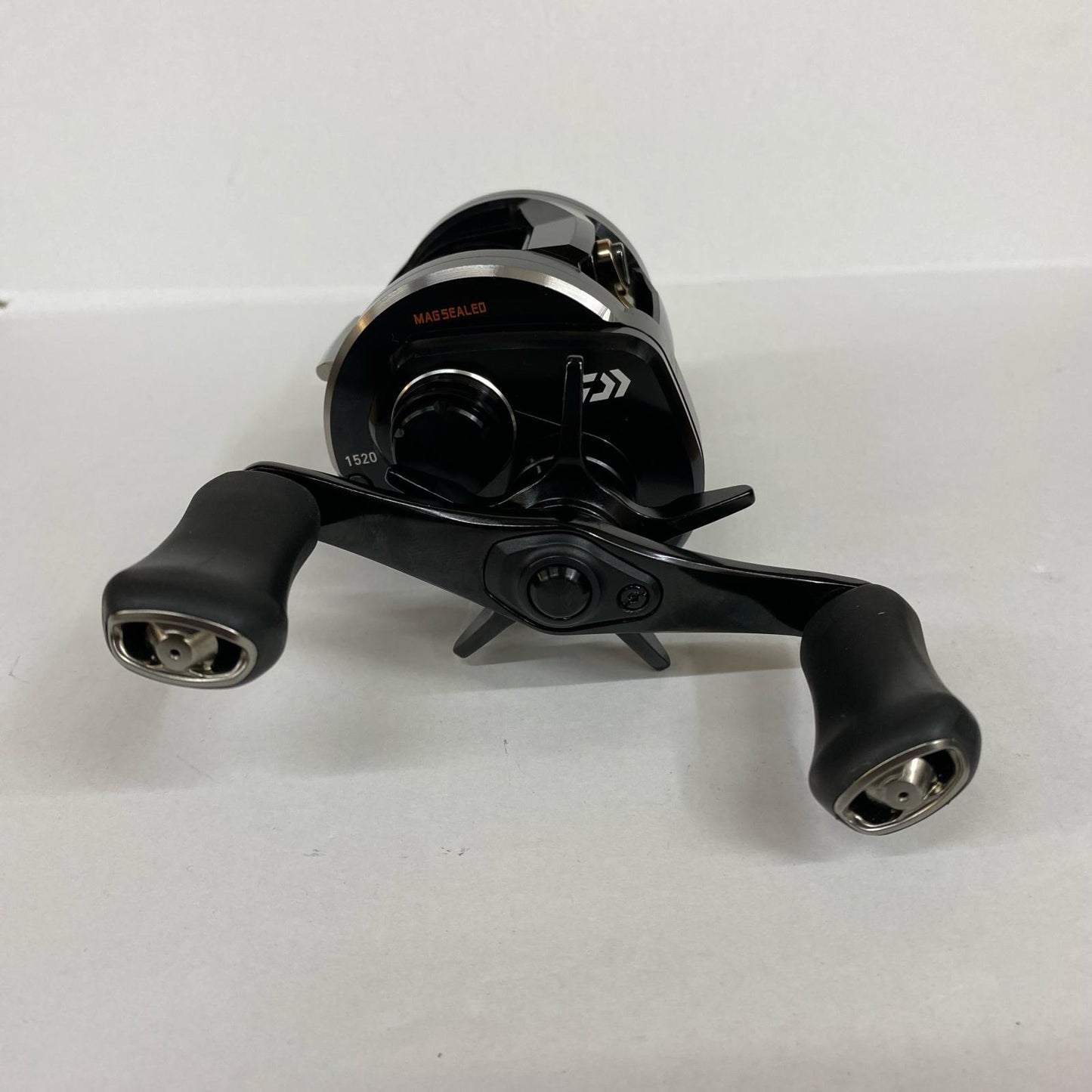 【フィッシング/釣り/釣具/リール】 【ベイトリール/右ハンドル】Daiwa | ダイワ 18リョウガ 1520-CC【加古川店】