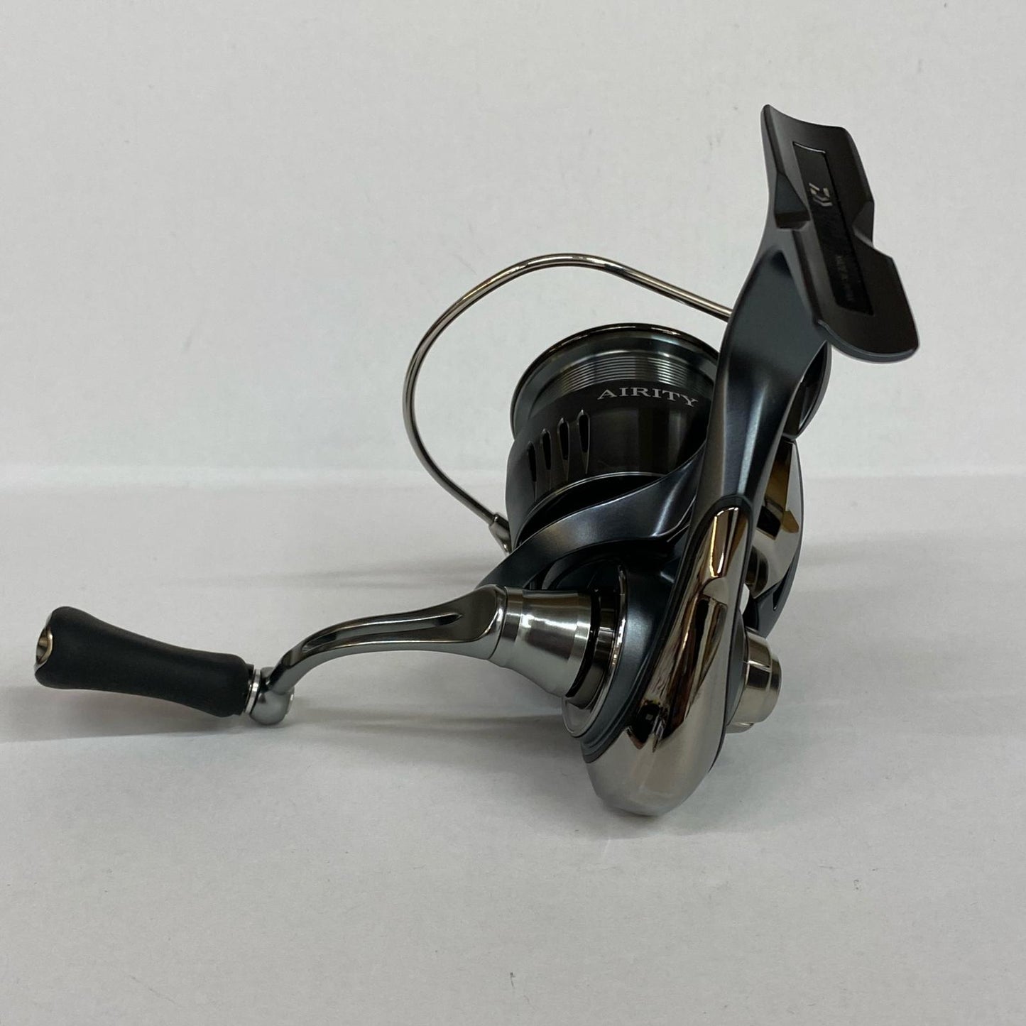 【フィッシング/釣り/釣具/リール】 【スピニングリール】Daiwa | ダイワ 23エアリティST SF2500SS-H-QD【加古川店】
