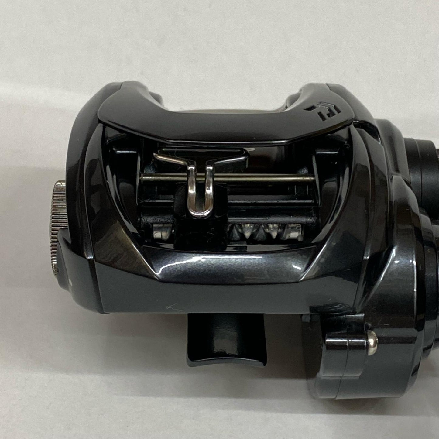 【フィッシング/釣り/釣具/リール】 【ベイトリール/左ハンドル】Daiwa | ダイワ 20タトゥーラSVTW カスタムノブ 103SHL【加古川店】