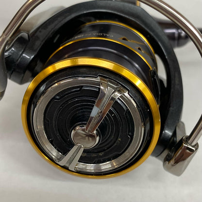 【フィッシング/釣り/釣具/リール】 【スピニングリール】Daiwa | ダイワ 21カルディアFCLT カスタムノブ 2000S【加古川店】