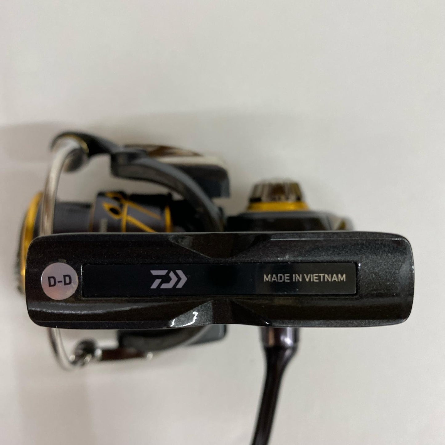 【フィッシング/釣り/釣具/リール】 【スピニングリール】Daiwa | ダイワ 21カルディアFCLT カスタムノブ 2000S【加古川店】