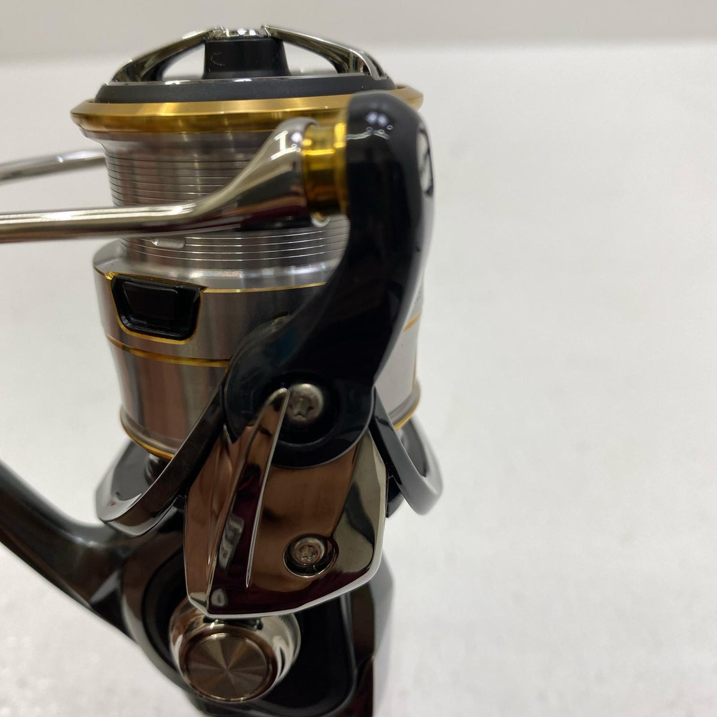 【フィッシング/釣り/釣具/リール】 【スピニングリール】Daiwa | ダイワ 20ルビアスFCLT 2000S【加古川店】