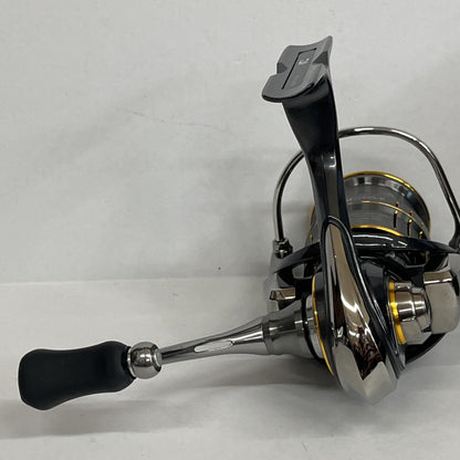 【フィッシング/釣り/釣具/リール】 【スピニングリール】Daiwa | ダイワ 21ルビアスエアリティFCLT 2000S-P【加古川店】