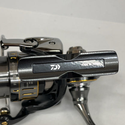 【フィッシング/釣り/釣具/リール】 【スピニングリール】Daiwa | ダイワ 21ルビアスエアリティFCLT 2000S-P【加古川店】