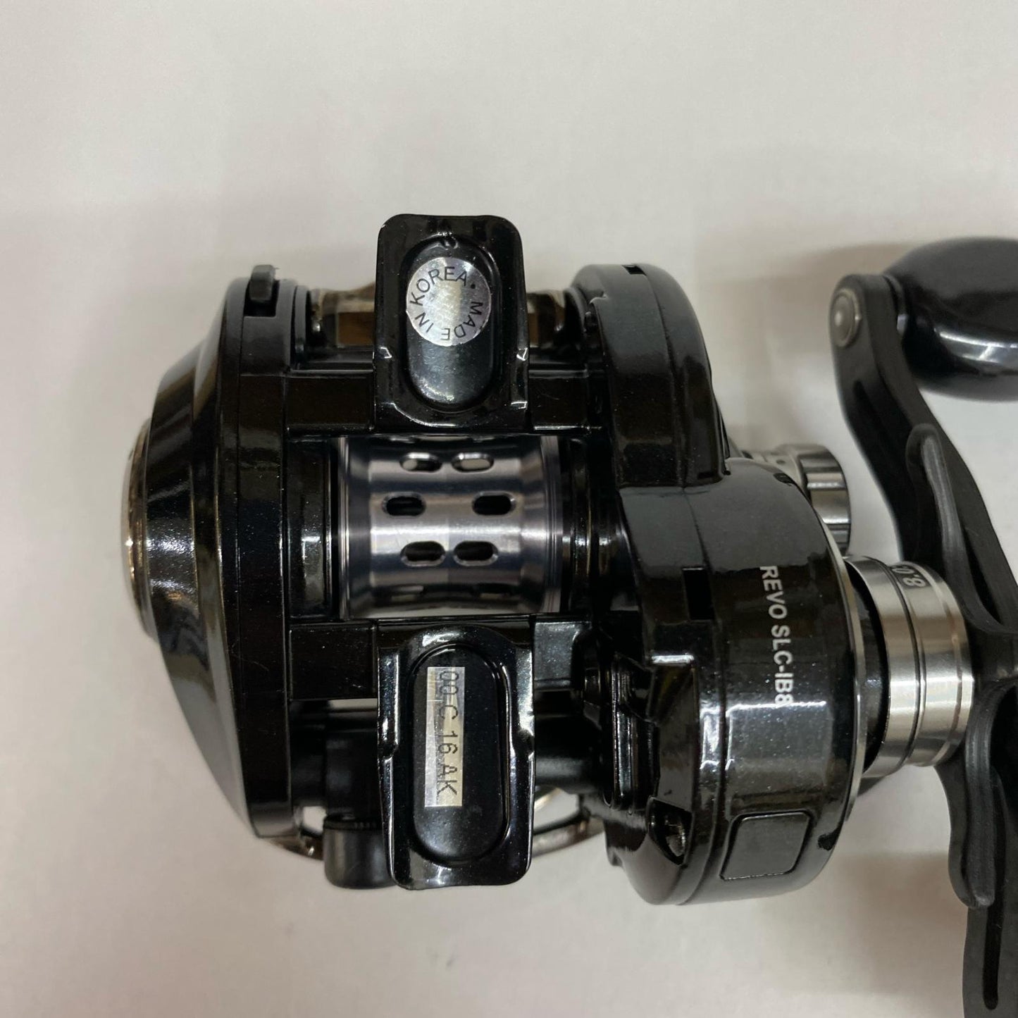 【フィッシング/釣り/釣具/リール】 【ベイトリール/右ハンドル】AbuGarcia | アブガルシア レボSLC-IB8【加古川店】