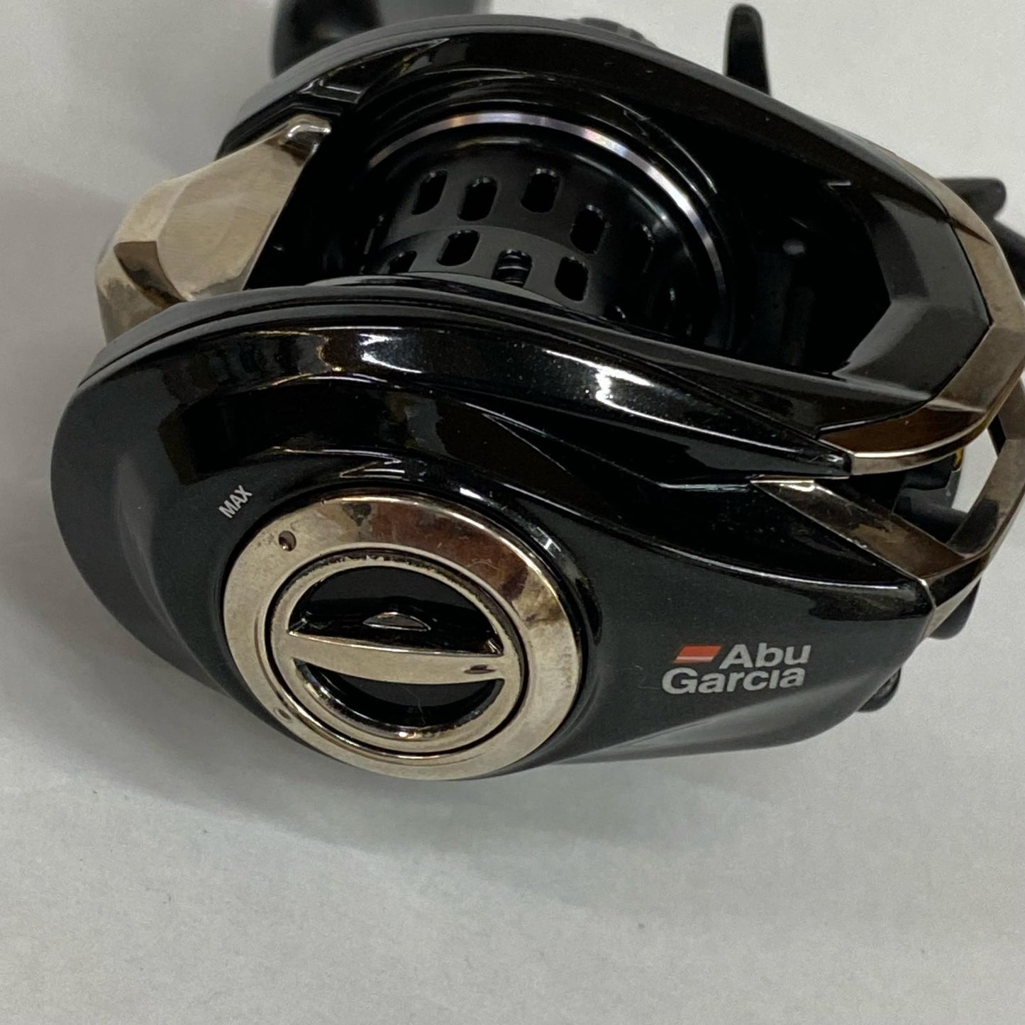 【フィッシング/釣り/釣具/リール】 【ベイトリール/左ハンドル】AbuGarcia | アブガルシア レボLTX-BF8【加古川店】