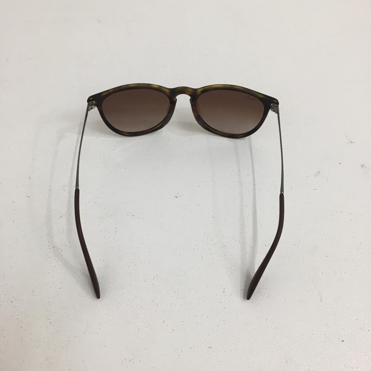 RAY BAN | レイバン ERIKA　ｻｲｽﾞ:54□18 サングラス RB4171-F ブラウン【加古川店】