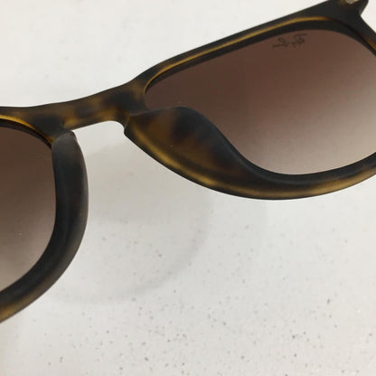RAY BAN | レイバン ERIKA　ｻｲｽﾞ:54□18 サングラス RB4171-F ブラウン【加古川店】