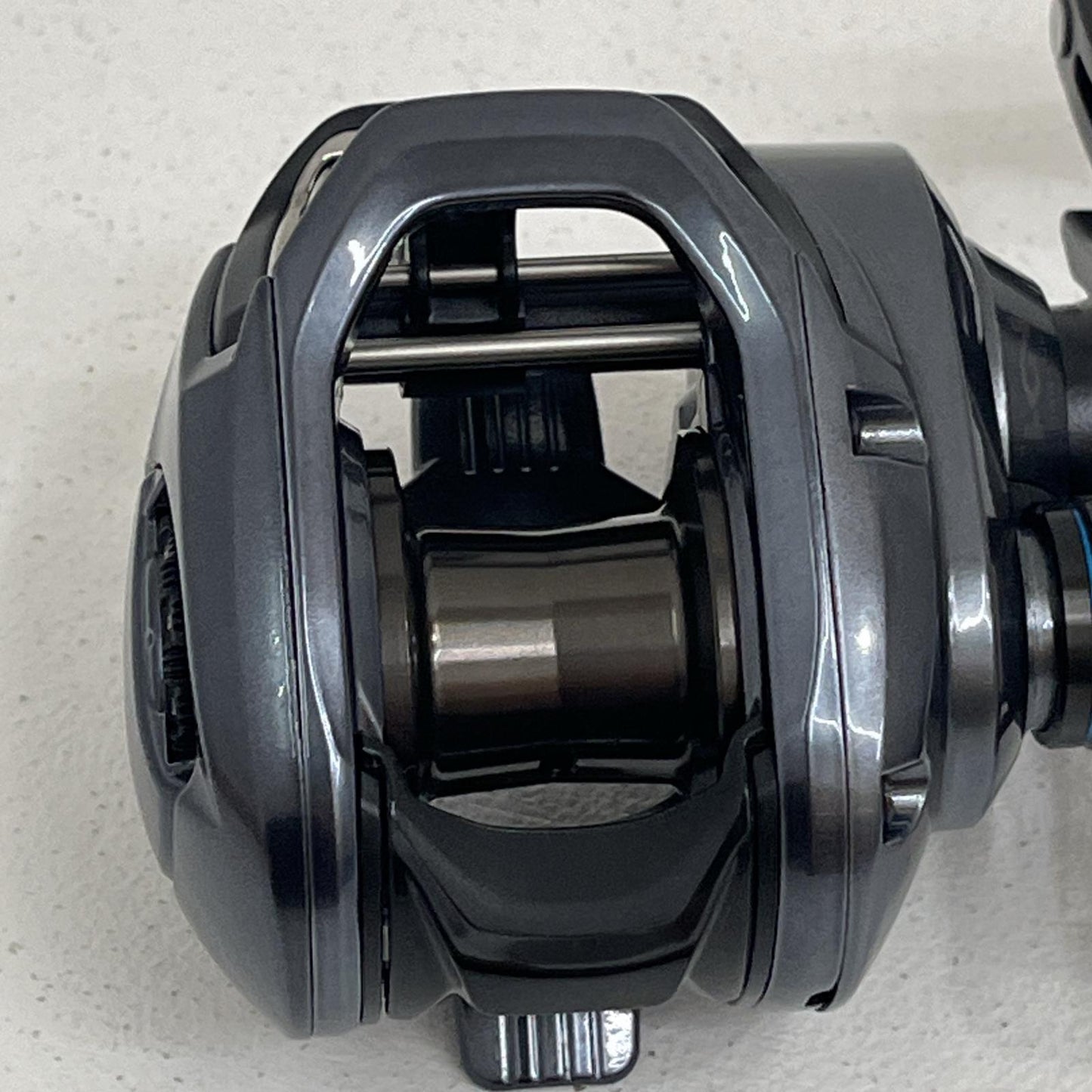 【フィッシング/釣り/釣具/リール】 【ベイトリール/右ハンドル】SHIMANO | シマノ 24SLX 70HG【加古川店】