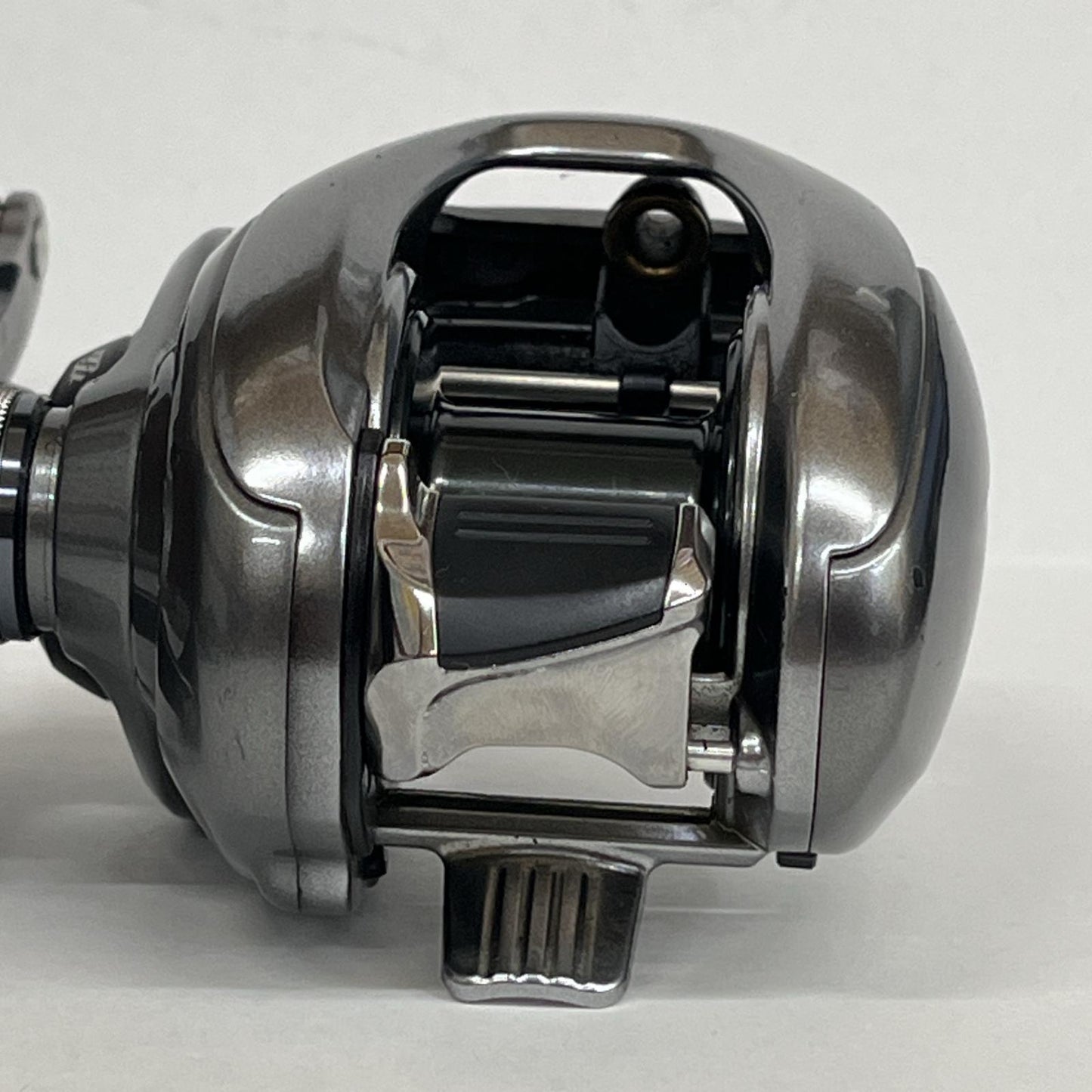 【フィッシング/釣り/釣具/リール】 【ベイトリール/左ハンドル】SHIMANO | シマノ 15メタニウムDC HGLH【加古川店】