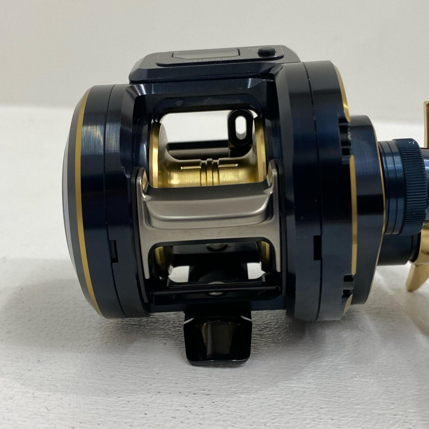 【フィッシング/釣り/釣具/リール】 【ベイトリール/右ハンドル】Daiwa | ダイワ 21ソルティガIC カスタムハンドル 100P-DH【加古川店】
