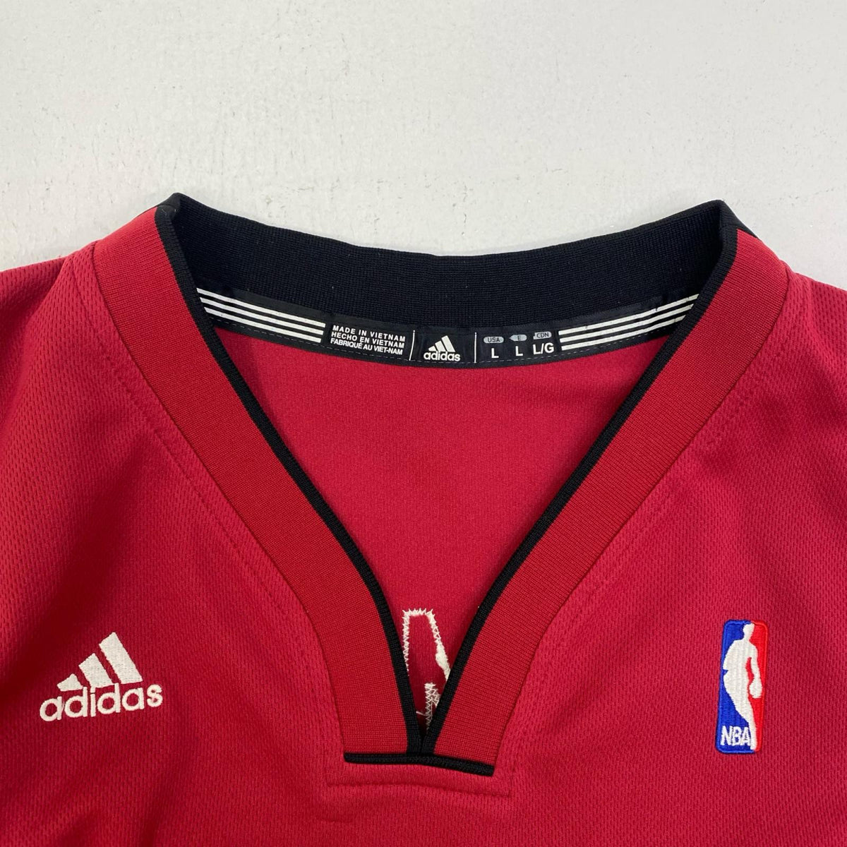 adidas | アディダス adidas ﾏｲｱﾐﾋｰﾄ ﾕﾆﾌｫｰﾑ #6 ﾚﾌﾞﾛﾝ ｼﾞｪｰﾑｽ size:L NBA【加古川店】