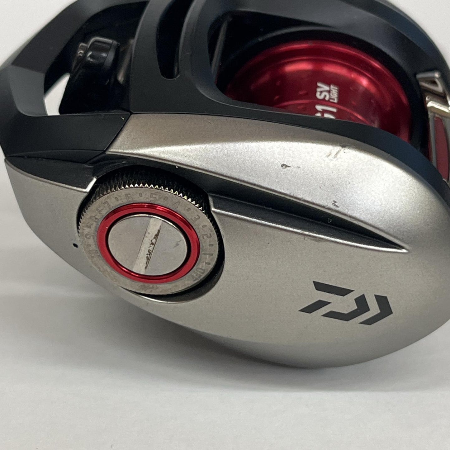 【フィッシング/釣り/釣具/リール】 【ベイトリール/右ハンドル】Daiwa | ダイワ SVライトLTD カスタムハンドル 6.3-TN【加古川店】