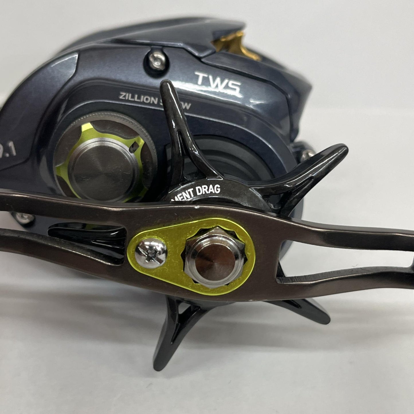 【フィッシング/釣り/釣具/リール】 【ベイトリール/右ハンドル】Daiwa | ダイワ ジリオンSVTW 1016SV-XXH【加古川店】