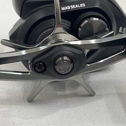 【フィッシング/釣り/釣具/リール】 【ベイトリール/左ハンドル】Daiwa | ダイワ シルバーウルフSVTW 1000XHL PESP【加古川店】