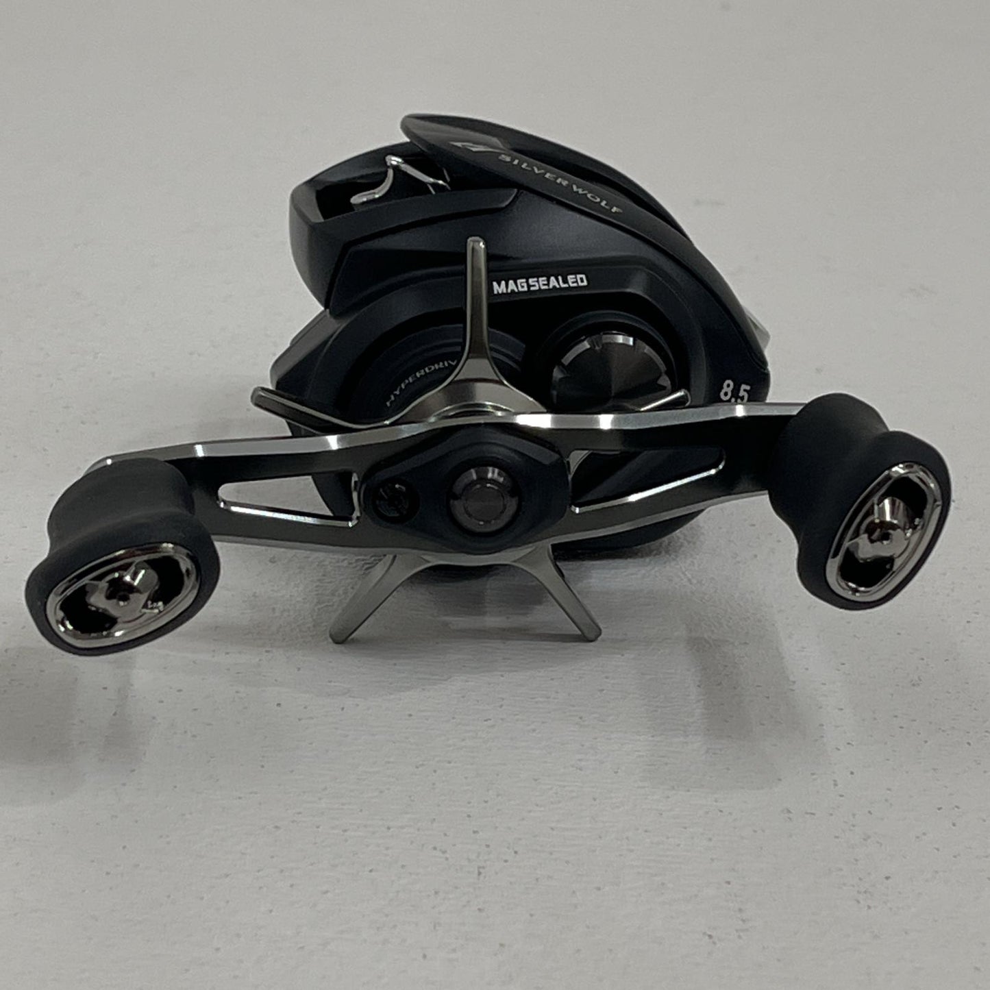 【フィッシング/釣り/釣具/リール】 【ベイトリール/左ハンドル】Daiwa | ダイワ シルバーウルフSVTW 1000XHL PESP【加古川店】
