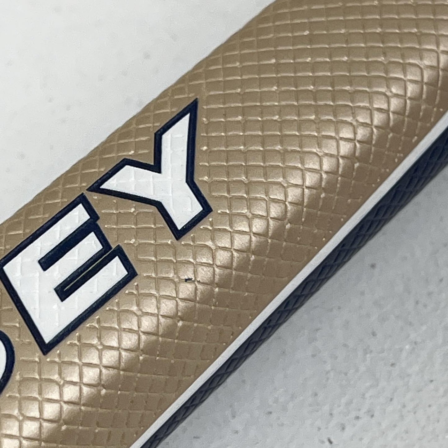 【ゴルフ用品】 ODYSSEY | オデッセイ ODYSSEY パター Ai-ONE MILLED TRI-BEAM ONE T (2024) シャフト:STROKE LAB 90 ﾍｯﾄﾞｶﾊﾞｰ有【加古川店】