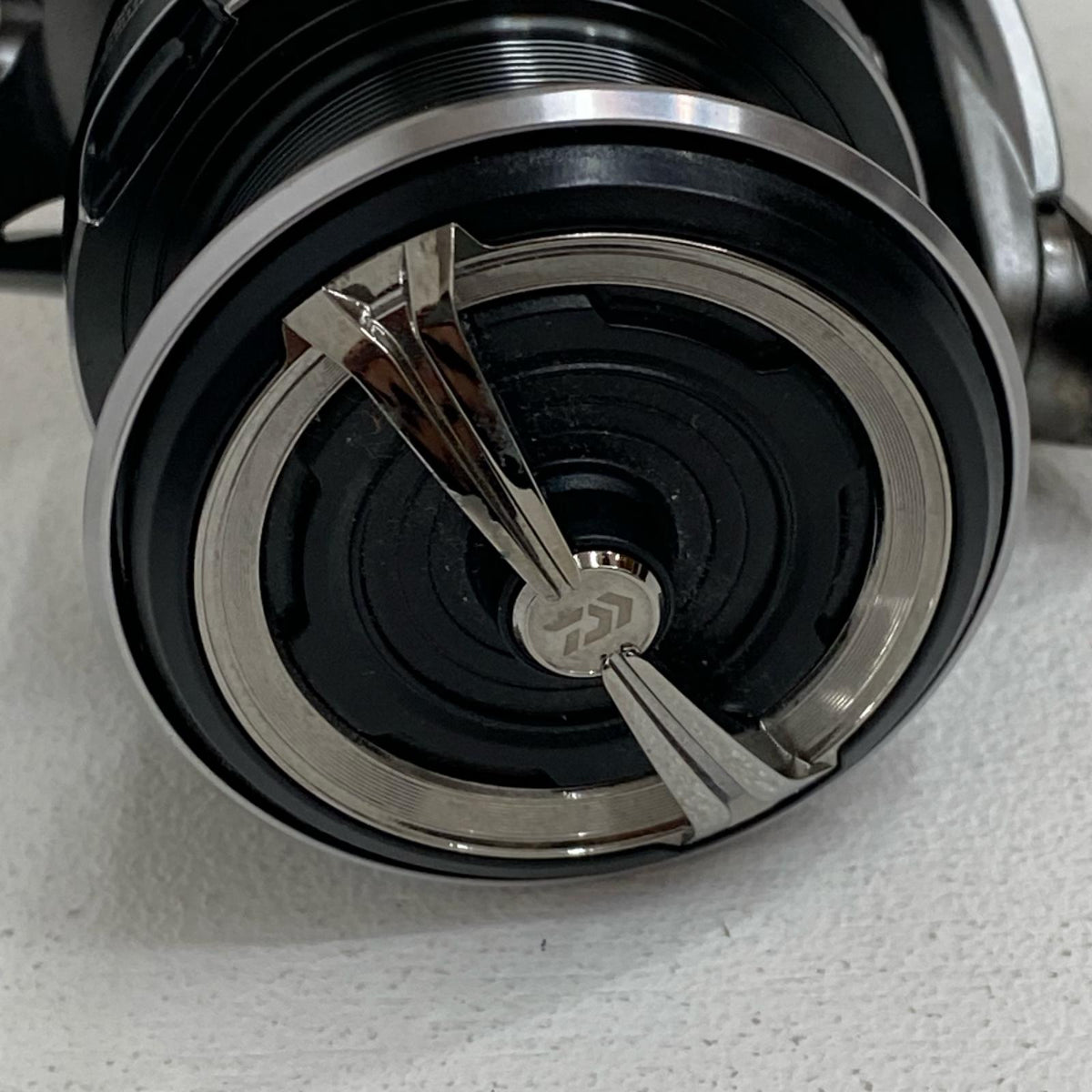 【フィッシング/釣り/釣具/リール】 【スピニングリール】Daiwa | ダイワ 25カルディアLT 4000-C【加古川店】