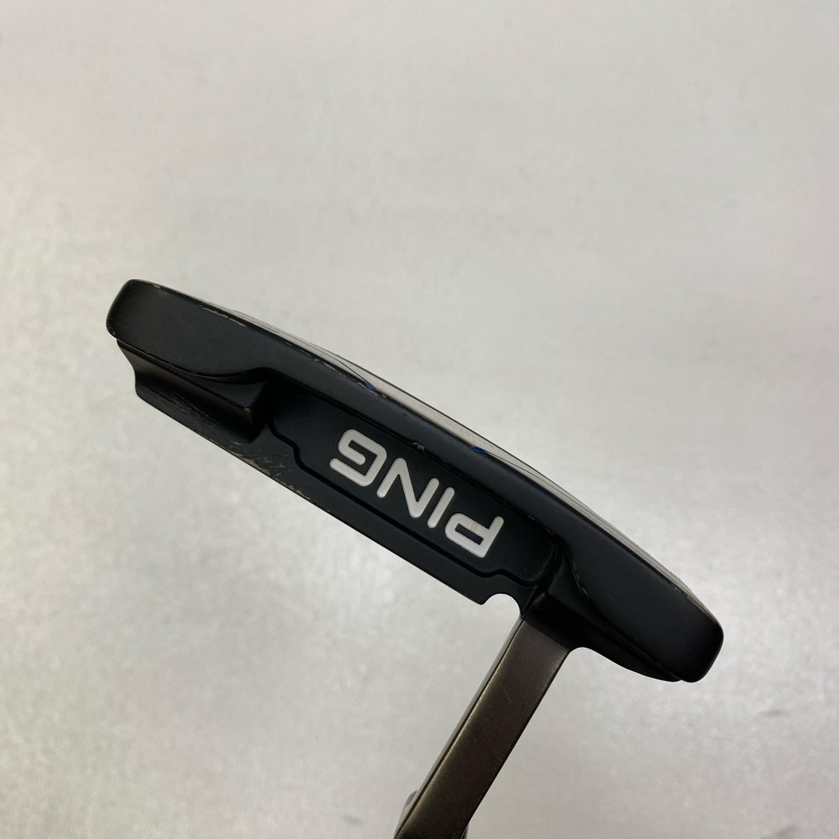 【ゴルフ用品】 PING | ピン PING パター SCOTTSDALE ANSER(2025) ﾍｯﾄﾞｶﾊﾞｰ付属(ﾀﾞﾒｰｼﾞ) 約33ｲﾝﾁ【加古川店】