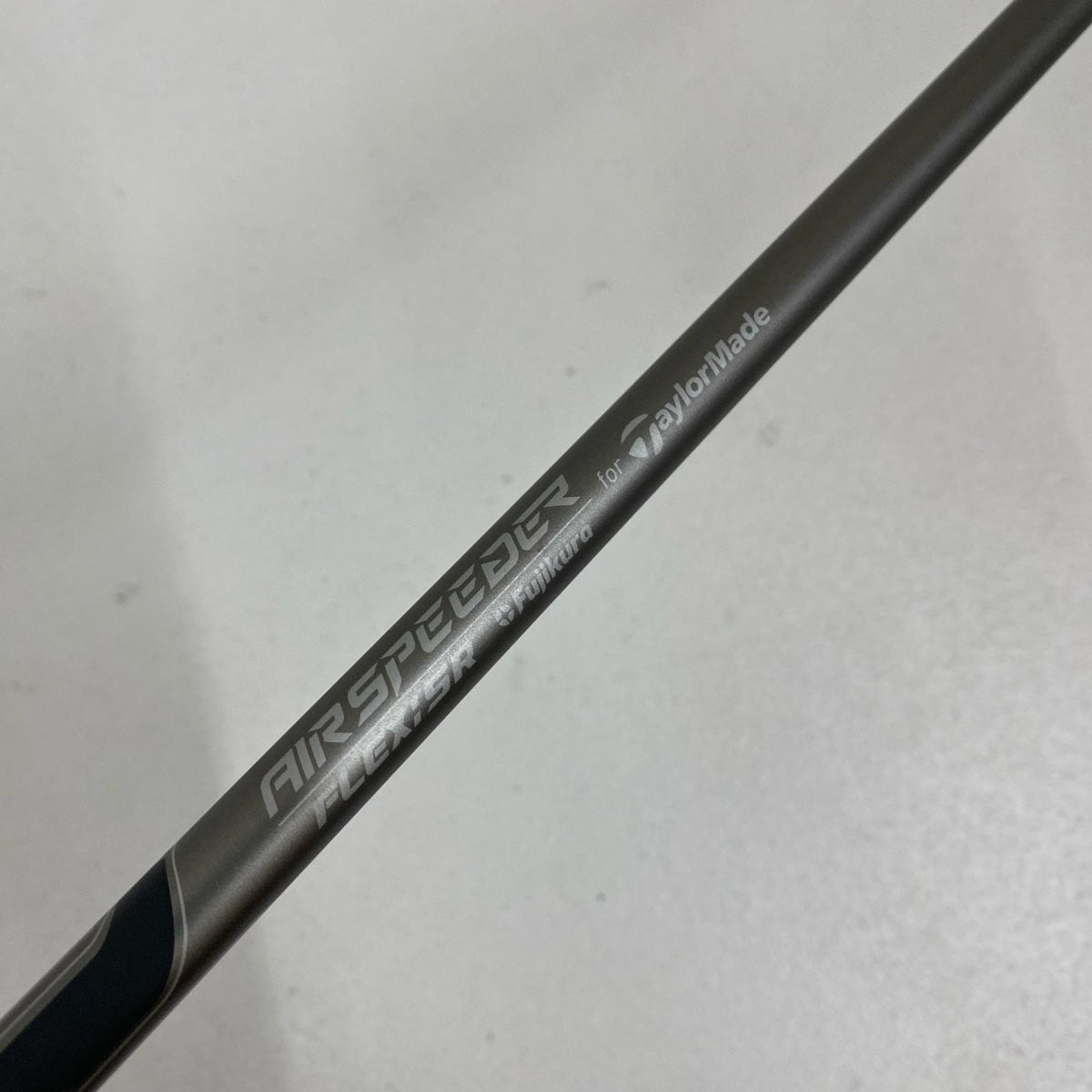 【ゴルフ用品】 TaylorMade | テーラーメイド TaylorMade ユーティリティ Qi35 MAX LITE(2025) 4U 23° シャフト:AIR SPEEDER フレックス:SR ﾍｯﾄﾞｶﾊﾞｰ付属 約40ｲﾝﾁ【加古川店】