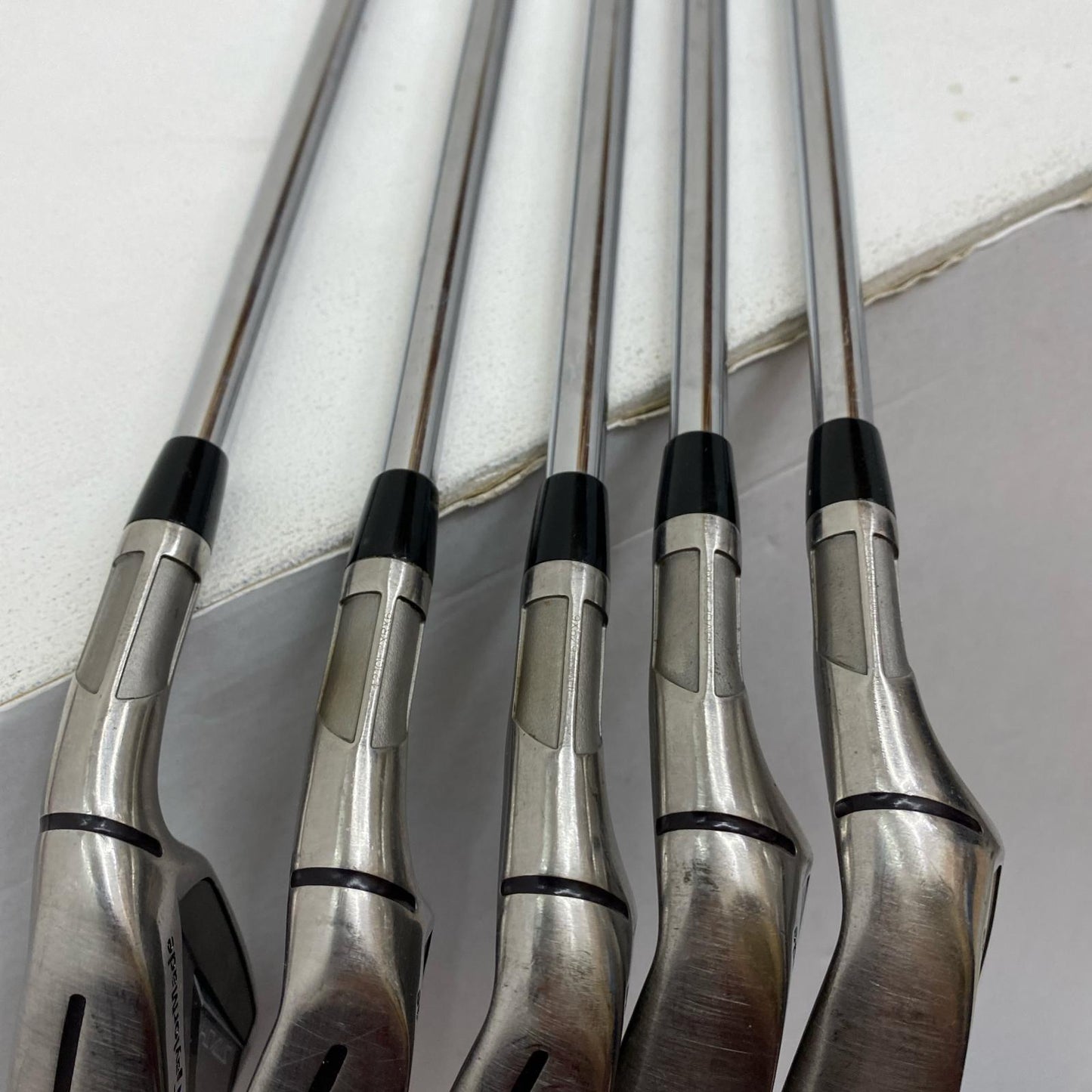 【ゴルフ用品】 TaylorMade | テーラーメイド TaylorMade アイアンセット STEALTH (2022) 5本ｾｯﾄ シャフト:NS.PRO MODUS3 TOUR120 フレックス:S 6~9.P【加古川店】