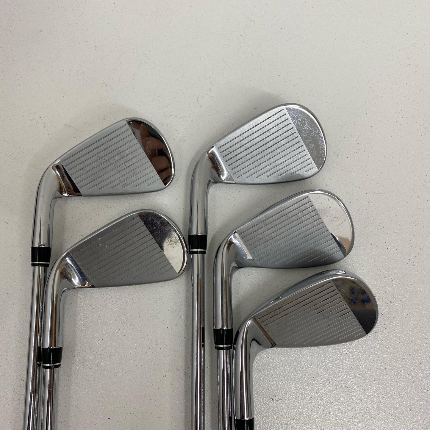 【ゴルフ用品】 Callaway | キャロウェイ CALLAWAY アイアンセット PARADYM(2023) 5本ｾｯﾄ シャフト:NS.PRO 950GHneo フレックス:S 6~9.P【加古川店】