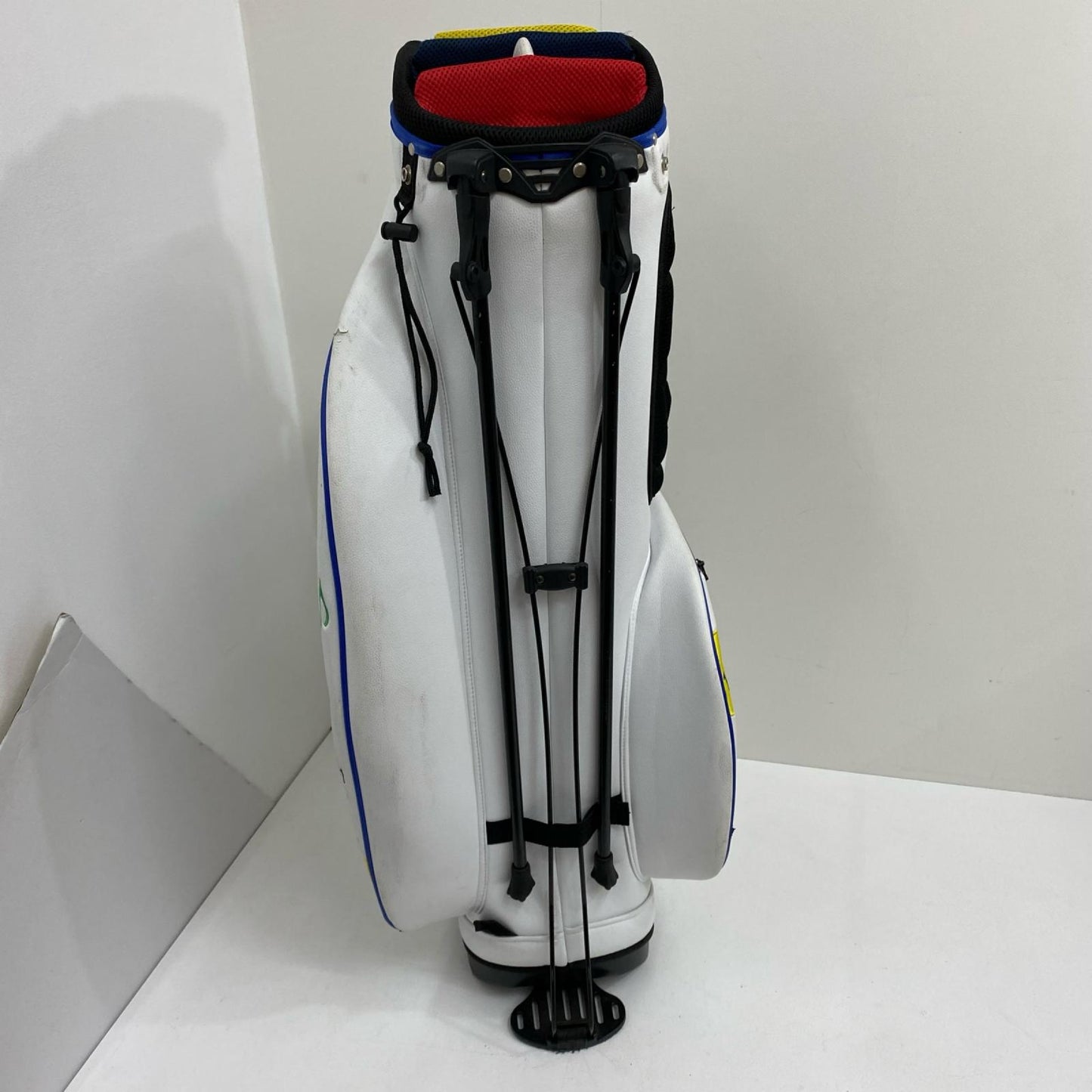 【ゴルフ用品】 キャディバッグ BLUETEE GOLF ｽﾀﾝﾄﾞｷｬﾃﾞｨﾊﾞｯｸﾞ ｲﾀﾐ有【加古川店】