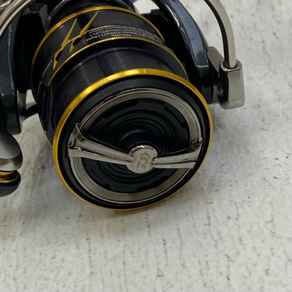 【フィッシング/釣り/釣具/リール】 【スピニングリール】Daiwa | ダイワ 21カルディアFCLT 1000S【加古川店】
