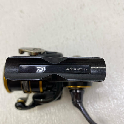 【フィッシング/釣り/釣具/リール】 【スピニングリール】Daiwa | ダイワ 21カルディアFCLT 1000S【加古川店】