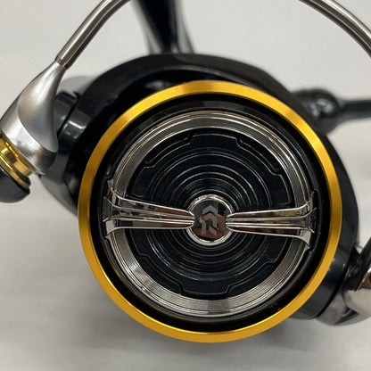 【フィッシング/釣り/釣具/リール】 【スピニングリール】Daiwa | ダイワ 21カルディアFCLT 2000S【加古川店】