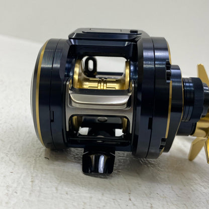 【フィッシング/釣り/釣具/リール】 【ベイトリール/右ハンドル】Daiwa | ダイワ 21ソルティガIC 100P-DH【加古川店】