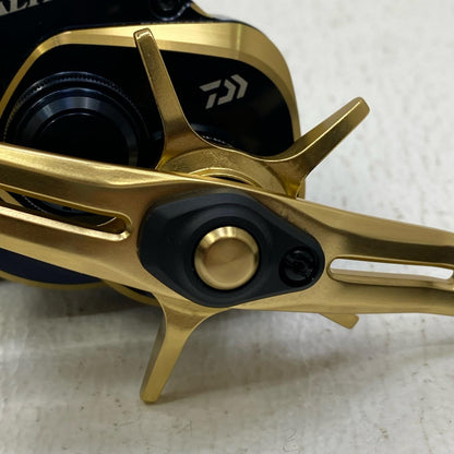【フィッシング/釣り/釣具/リール】 【ベイトリール/右ハンドル】Daiwa | ダイワ 21ソルティガIC 100P-DH【加古川店】