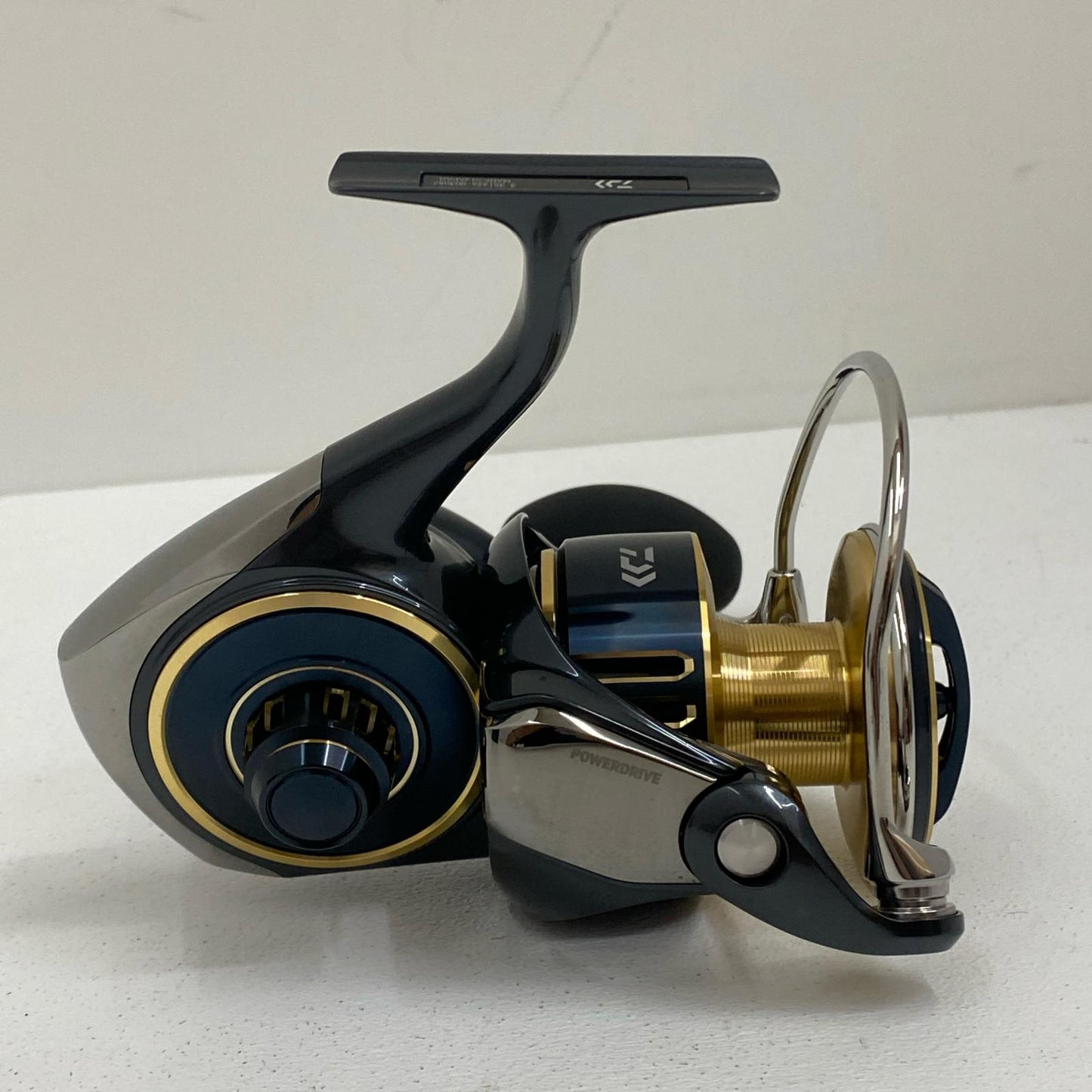 【フィッシング/釣り/釣具/リール】 【スピニングリール】Daiwa | ダイワ 25ソルティガ 8000-H【加古川店】