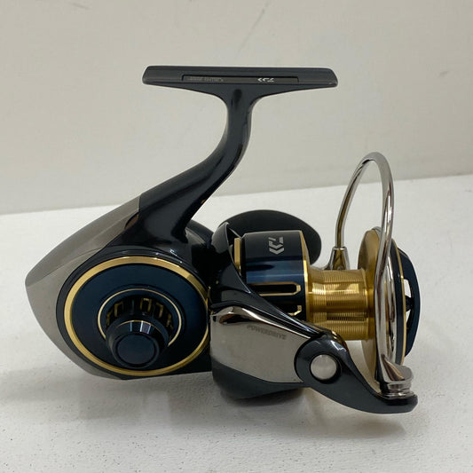 【フィッシング/釣り/釣具/リール】 【スピニングリール】Daiwa | ダイワ 25ソルティガ 8000-H【加古川店】