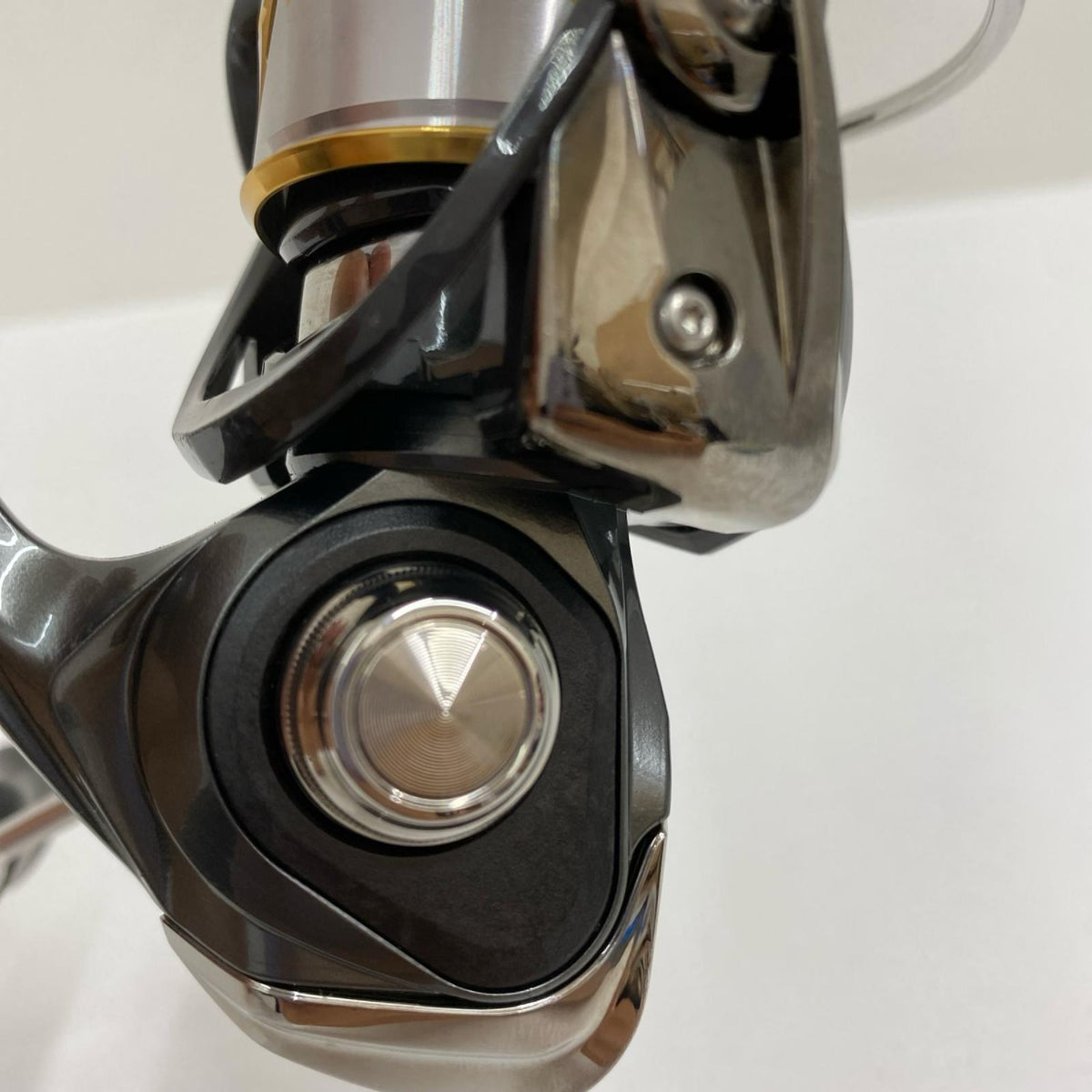 【フィッシング/釣り/釣具/リール】 【スピニングリール】Daiwa | ダイワ 20ルビアスLT 2000S【加古川店】