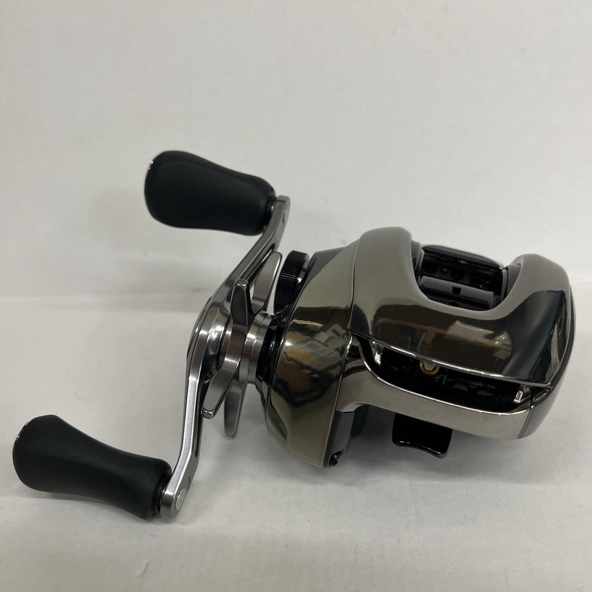 【フィッシング/釣り/釣具/リール】 【ベイトリール/右ハンドル】SHIMANO | シマノ 25アンタレス 100MG【加古川店】
