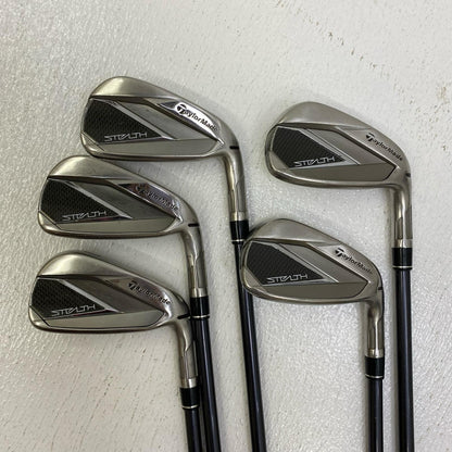 【ゴルフ用品】 TaylorMade | テーラーメイド TaylorMade アイアンセット STEALTH(2022)ｱｲｱﾝ5本ｾｯﾄ シャフト:TENSEI TM60 フレックス:S 5~9【加古川店】