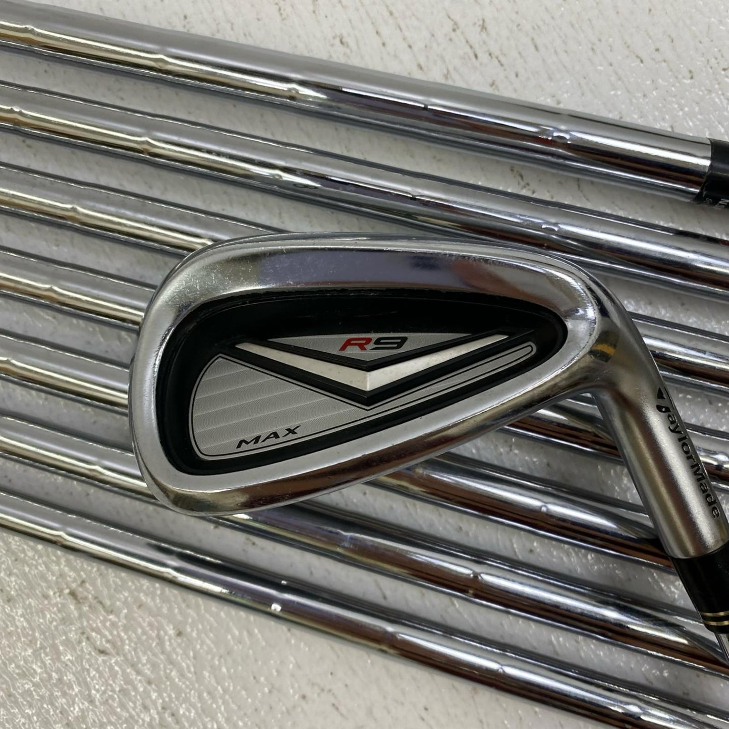 【ゴルフ用品】 TaylorMade | テーラーメイド TaylorMade アイアンセット R9 MAX(2009)ｱｲｱﾝ8本ｾｯﾄ シャフト:N.S.PRO 950GH フレックス:S 5~9.PAS【加古川店】